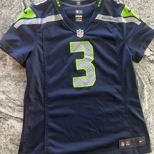 Russel Wilson Seattle Seahawks Jersey size Large